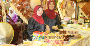 Lamin Dana Cultural Melanau Breakfast / Lunch / Dinner Experience
