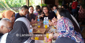 Lamin Dana Cultural Melanau Breakfast / Lunch / Dinner Experience